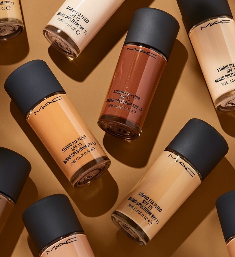 STUDIO FIX FLUID SPF 15